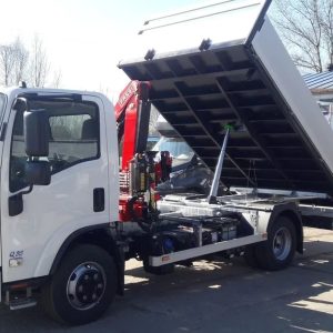 Isuzu Q 95 2021 12 km Diesel