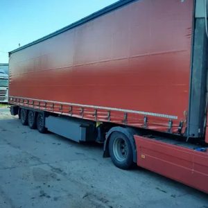 Schmitz Cargobull Varios year 2017, 385/55/22.5 tires