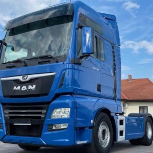 MAN TGX 18,460 2018 570,000 km Diesel