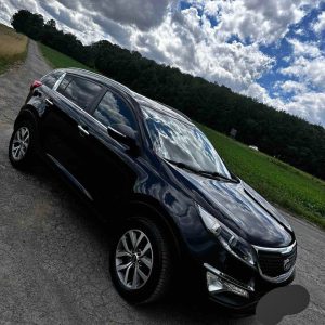 2015 Kia Sportage manual gear, 1.6 petrol