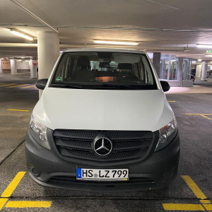 Mercedes Vito 8 seats